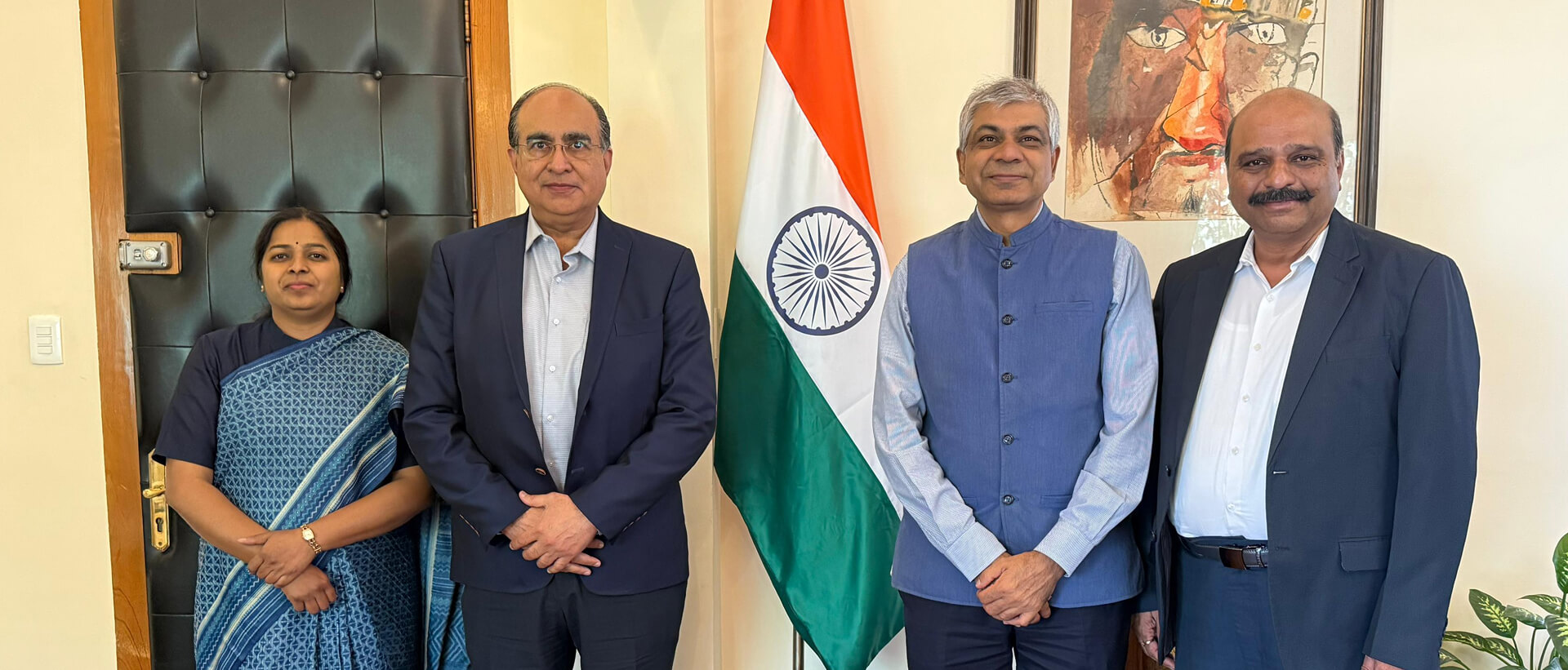 Ambassador and DCM met Mr. Dhanraj Kothari and Mr. Santosh Parab of Camlin Fine Sciences Ltd. to discuss investment and growth opportunities, strengthening India–Mexico cooperation in the chemicals sector 16 April 2026